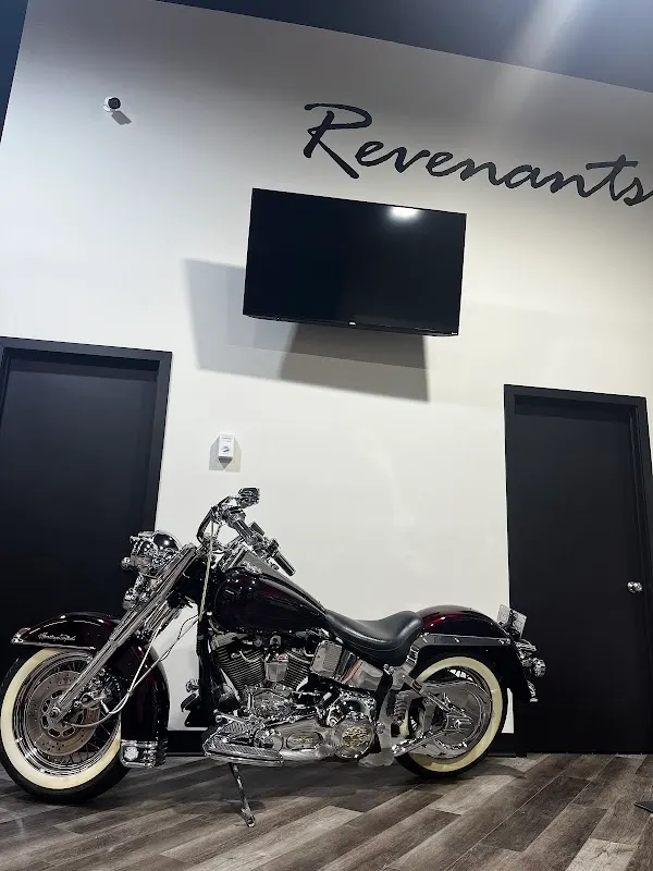 Revenants Barbershop Saint-Eustache — Barber shop in Saint-Eustache